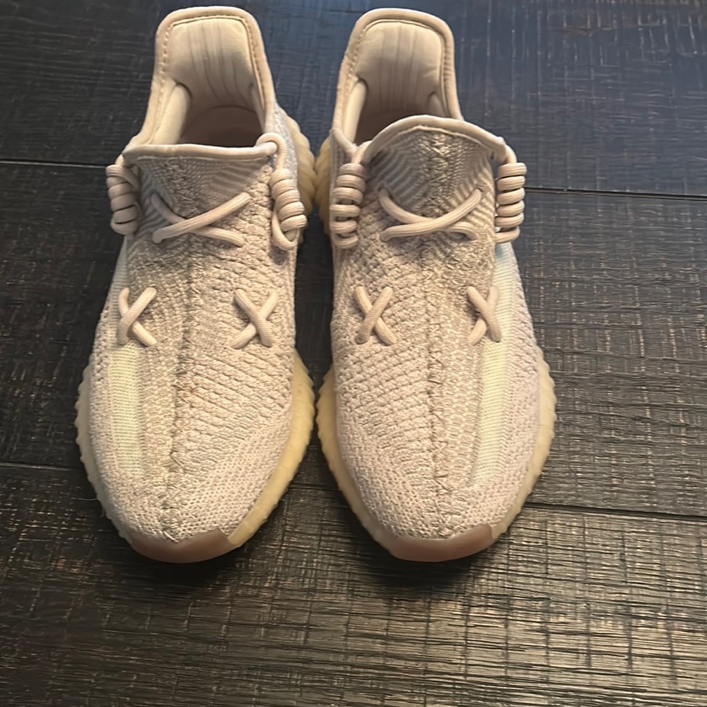 Yeezy Boost 350 V2 Citrin Size 9 Men